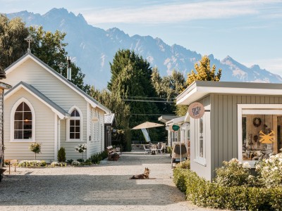 Country+Lane+ +Credit+Neat+Places+19